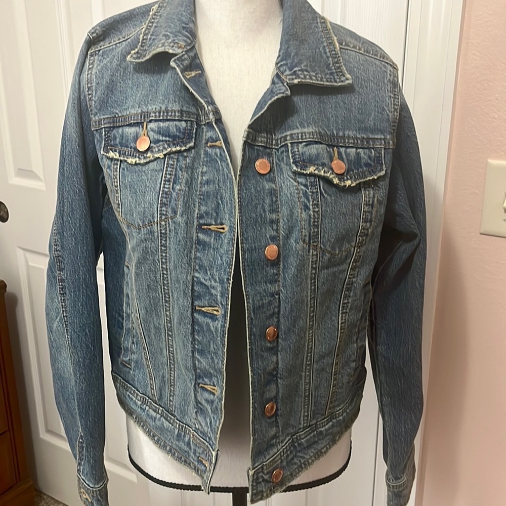 Universal thread denim jacket